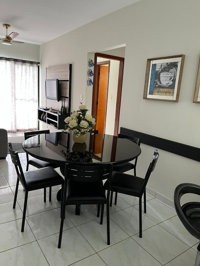 Apto Confortavel Itagua Apartamento *